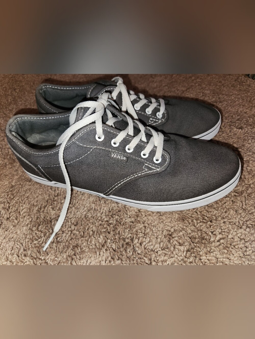 Vans Womans Gray Canvas Low-Top Sneakers with White Laces 8.5